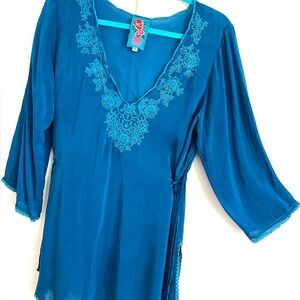 Beautiful JOHNNY WAS Turquoise Blouse Medium